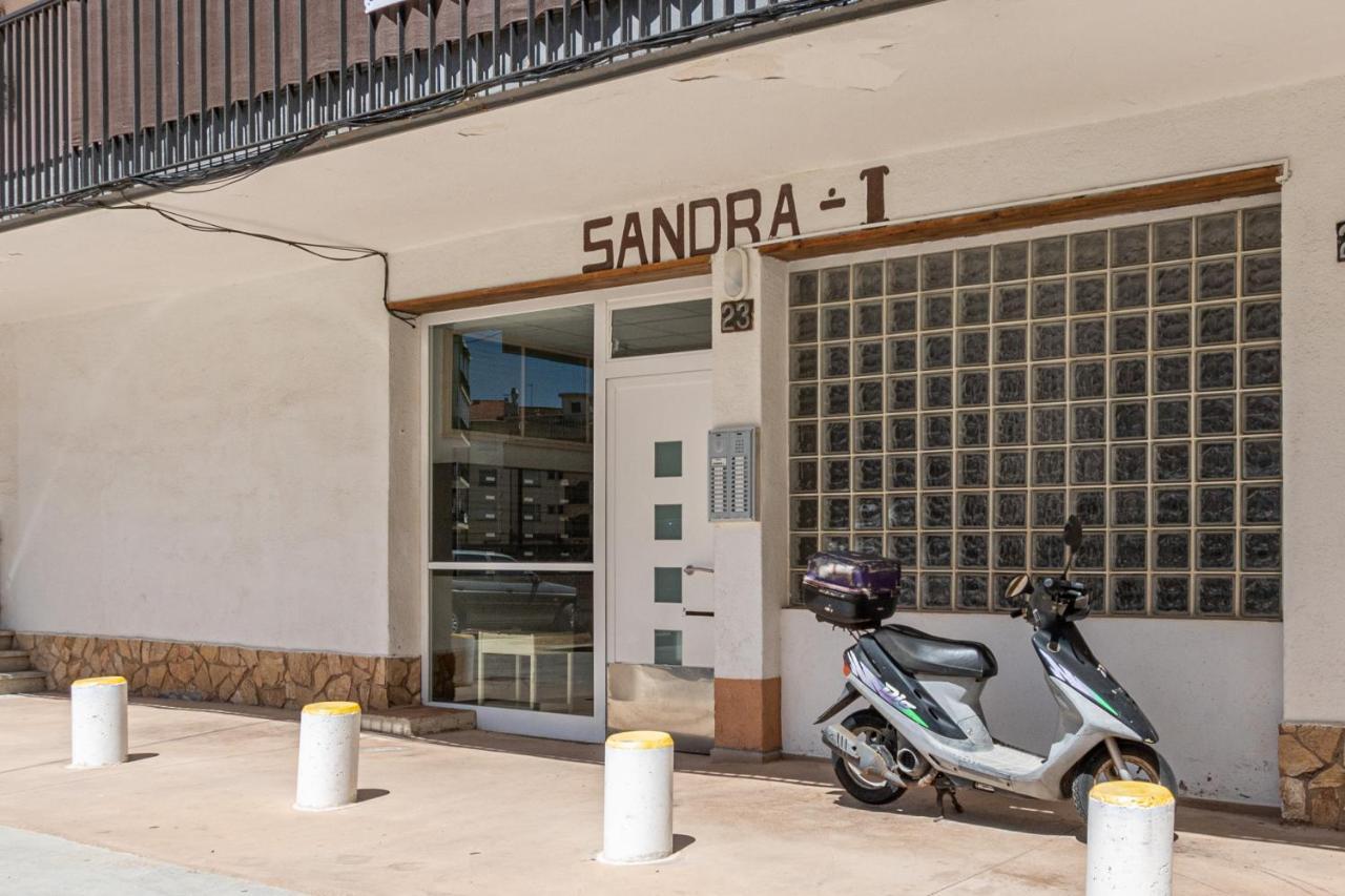 Sand1-Apartamento En La Playa, Centrico, Parking Y Clima Apartment Roses Luaran gambar